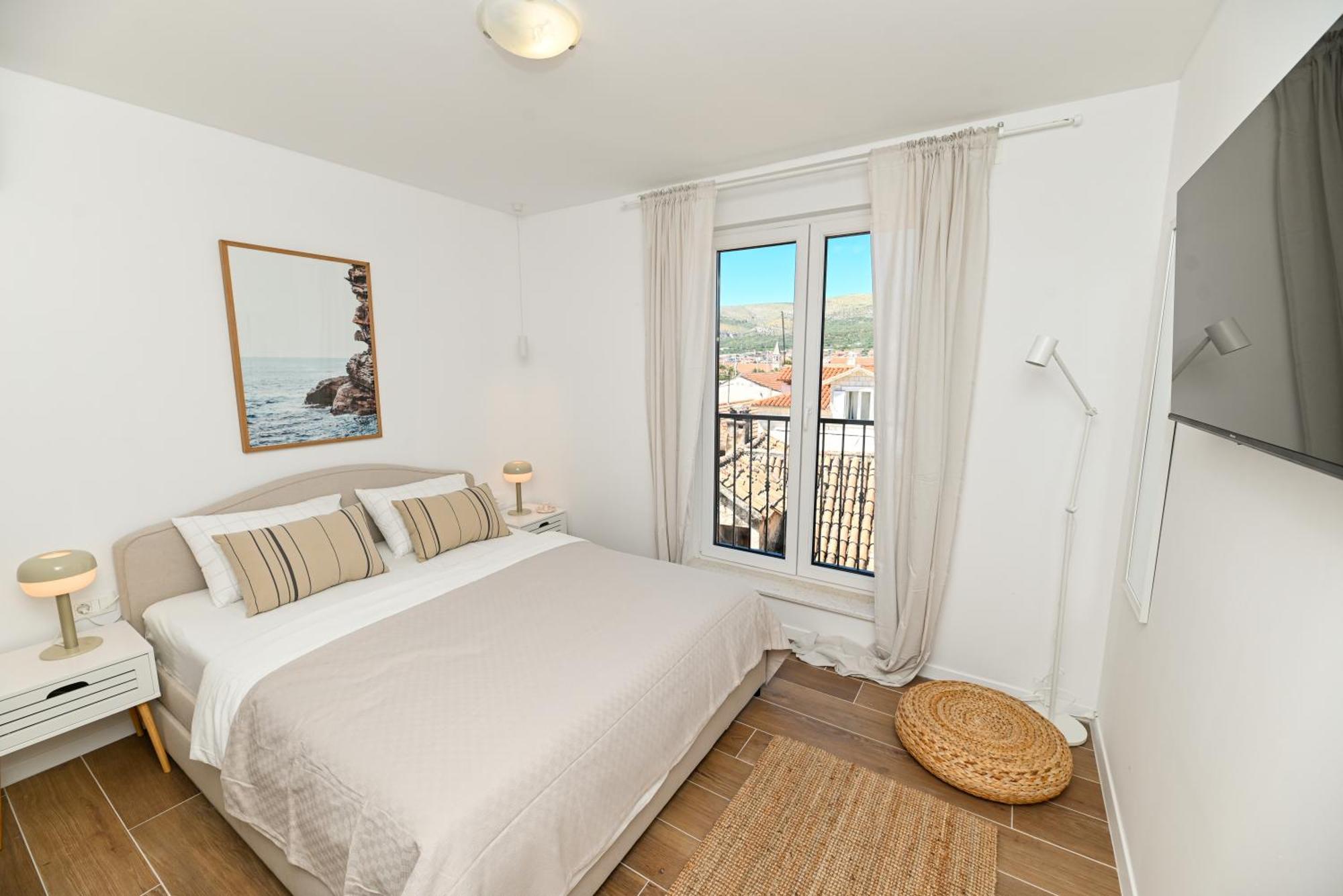 Downtown Apartments Maar Trogir Ngoại thất bức ảnh
