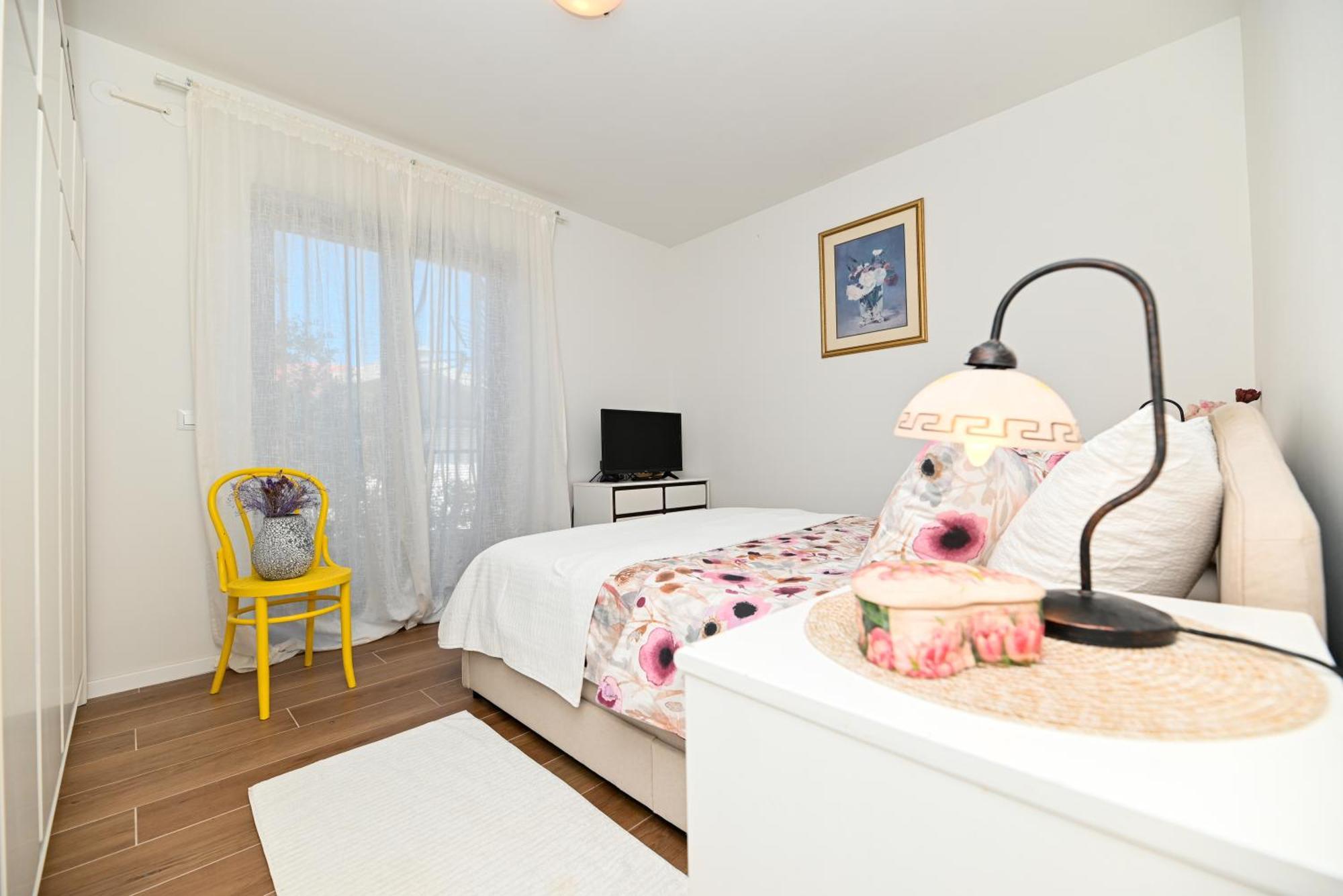 Downtown Apartments Maar Trogir Ngoại thất bức ảnh