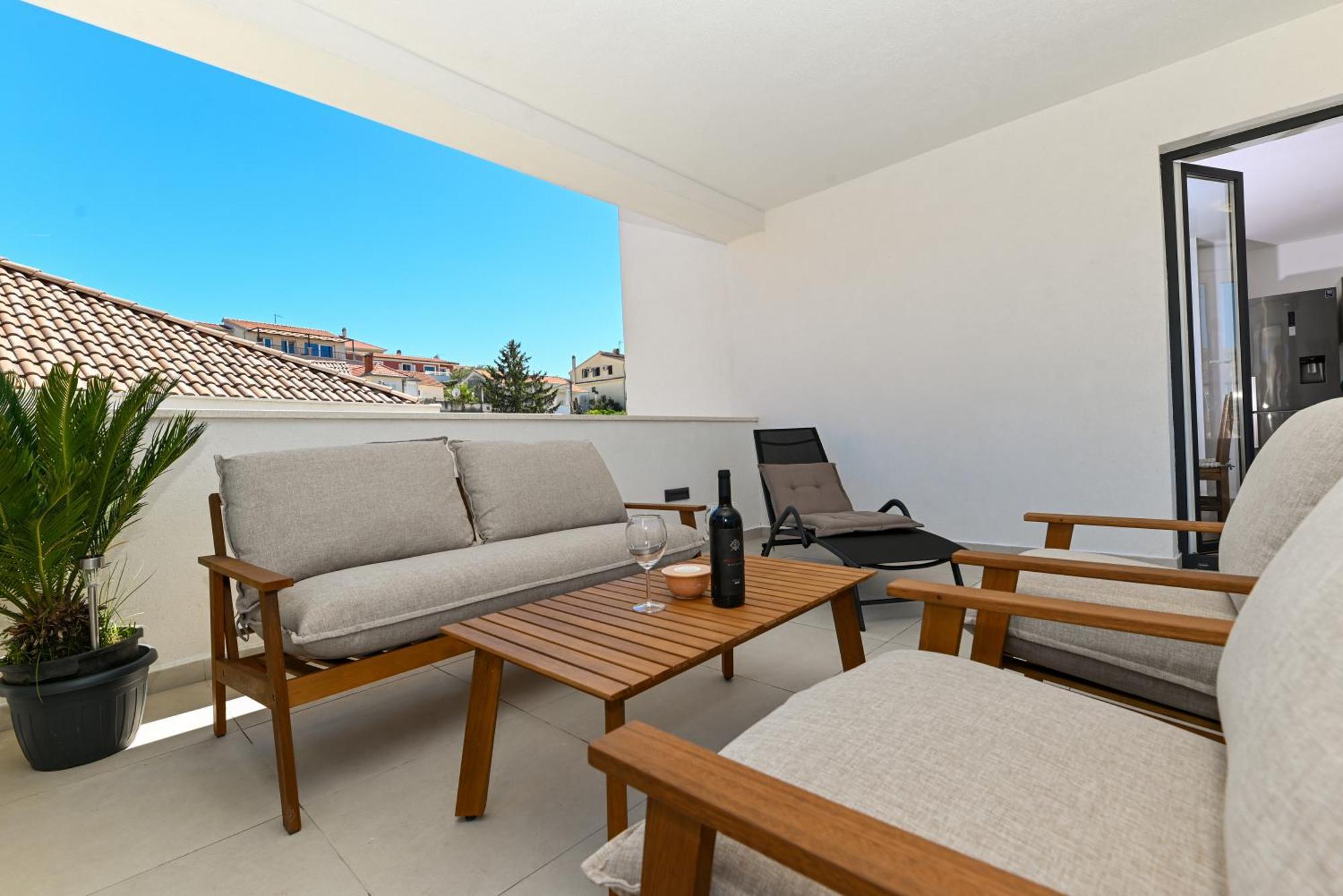 Downtown Apartments Maar Trogir Ngoại thất bức ảnh